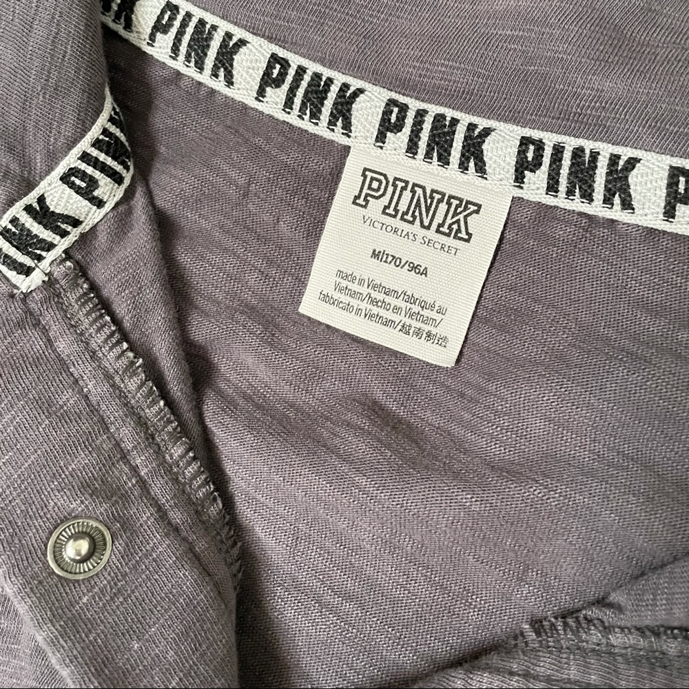 VS funnel neck pullover - Picture 4 of 6